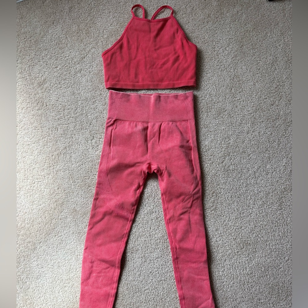 Target Coral-Red Seamless High-Waist Leggings Set